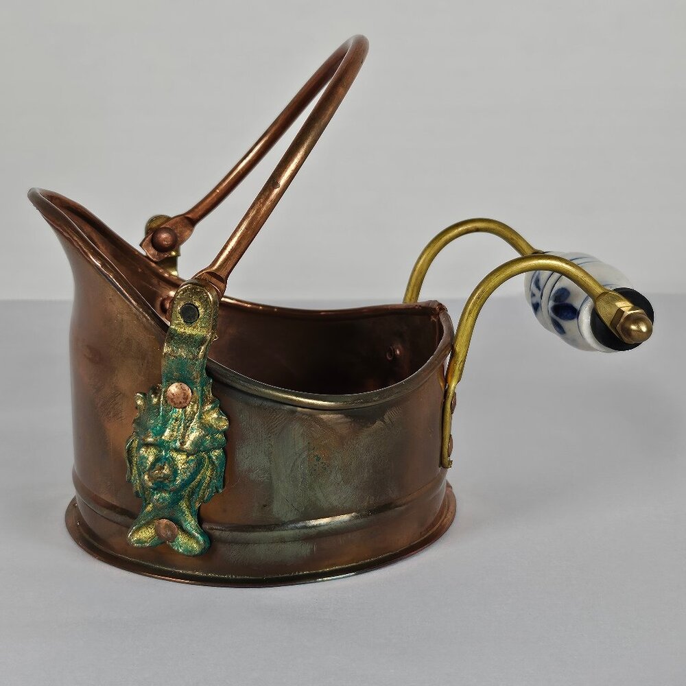 Dutch Copperware Mini Fireplace Ash Coal Scuttle Bucket Delft Handle With Lions